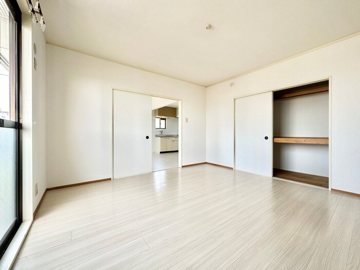 物件内観写真16　(居室)