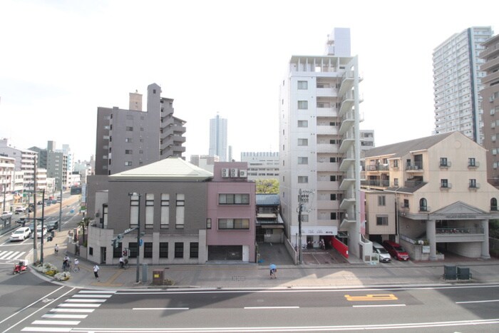 物件内観写真16　(室内からの展望)