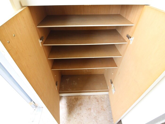 物件内観写真18　(靴箱)