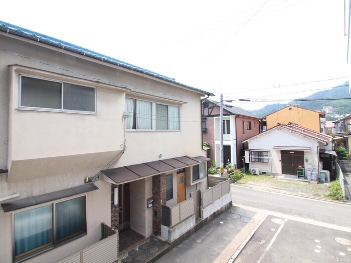 物件内観写真22　(室内からの展望)