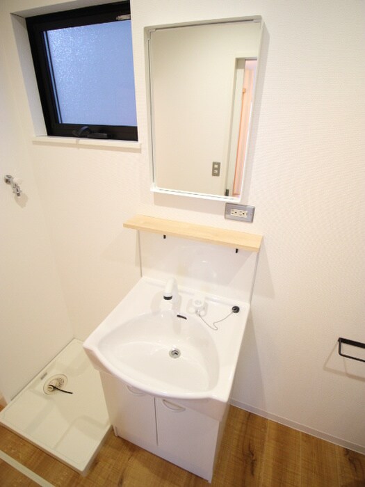 物件内観写真9　(洗面)