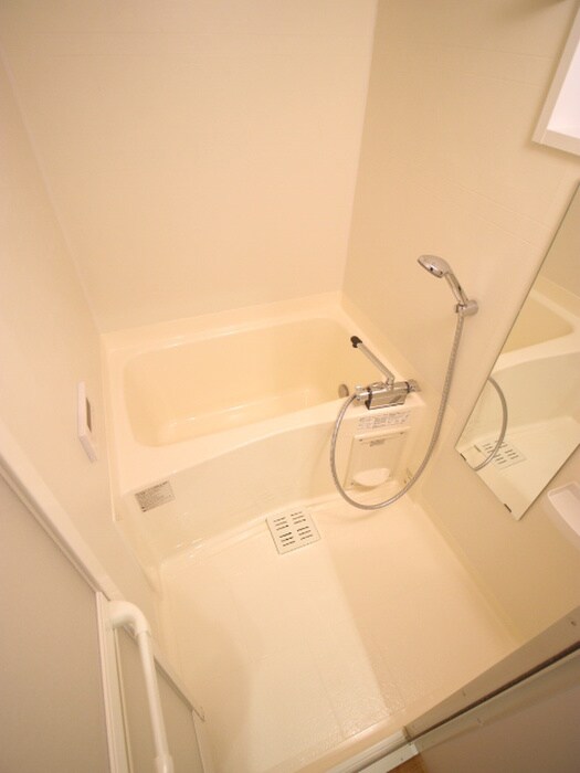 物件内観写真10　(バス／シャワールーム等)