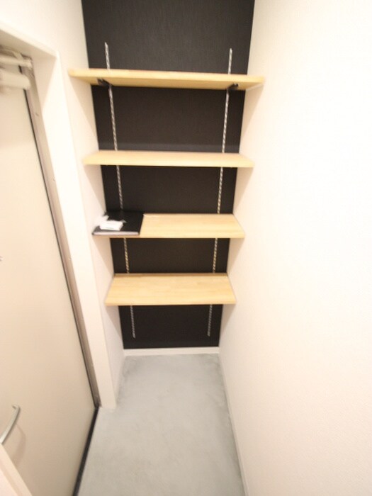 物件内観写真15　(靴箱)