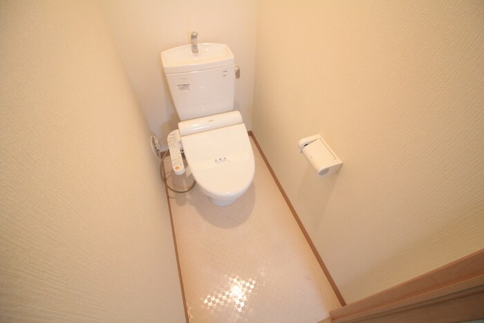 物件内観写真10　(トイレ)