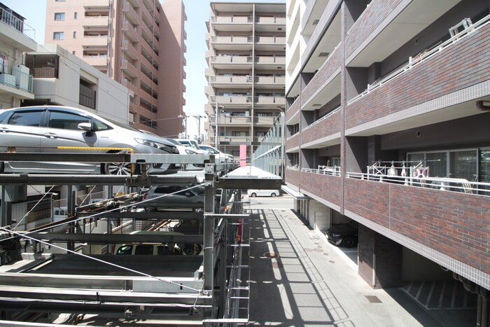 物件内観写真16　(室内からの展望)