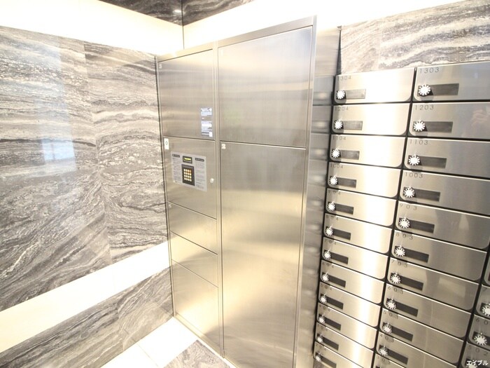 物件外観写真6　(建物設備)