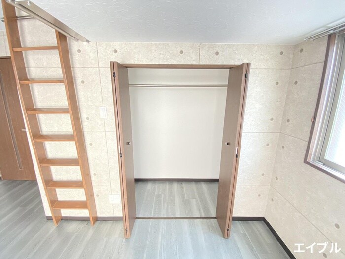 物件内観写真12　(収納)