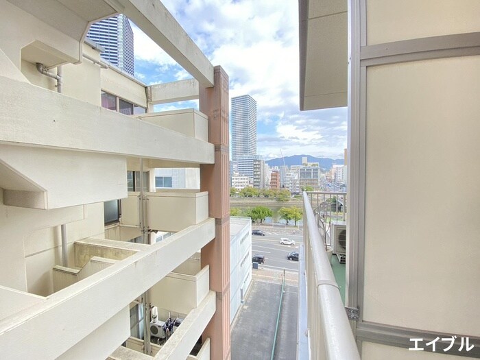 物件内観写真14　(室内からの展望)