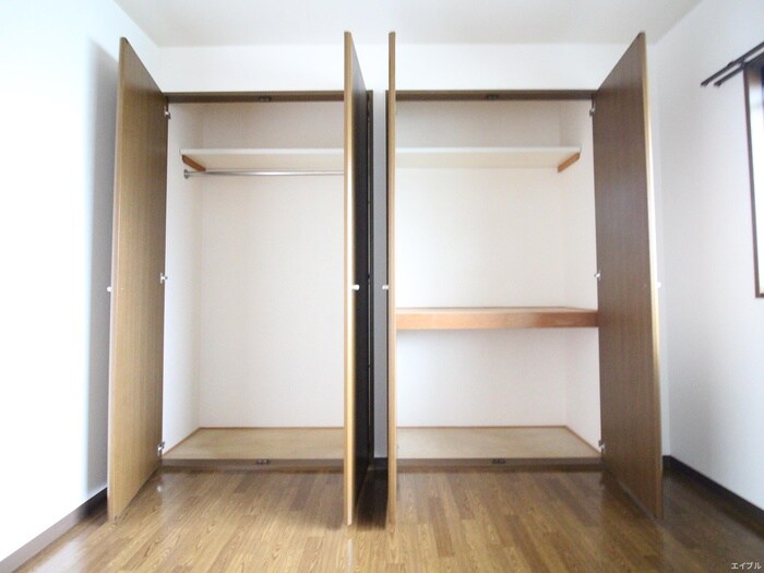 物件内観写真17　(収納)