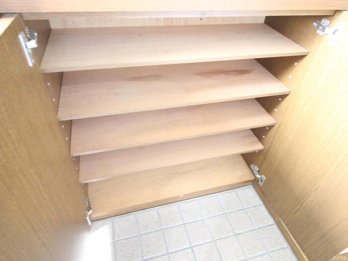 物件内観写真19　(靴箱)