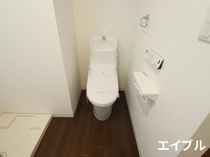 物件内観写真11　(トイレ)