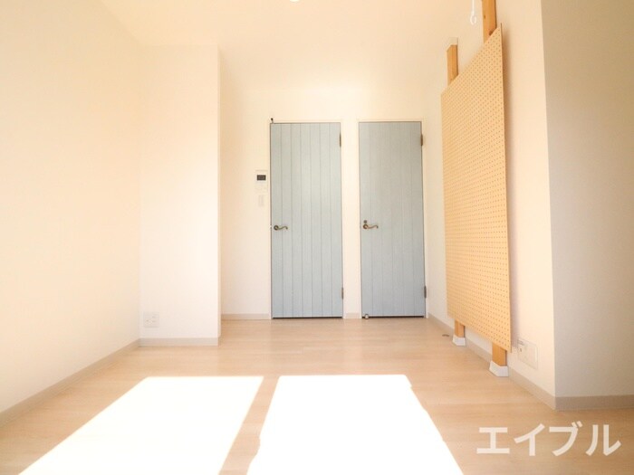 物件内観写真14　(居室)