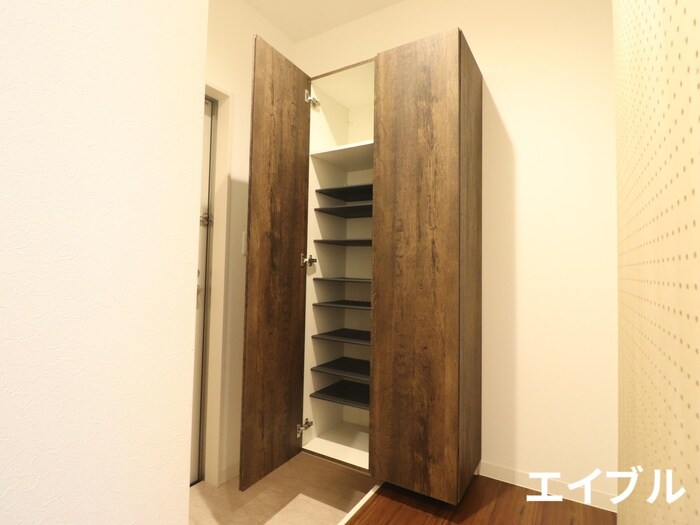 物件内観写真16　(靴箱)