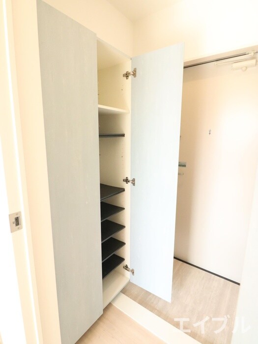 物件内観写真16　(靴箱)