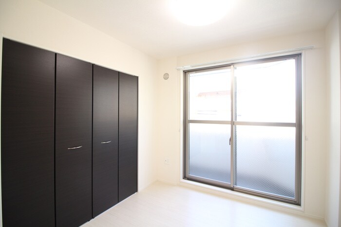 物件内観写真17　(室内からの展望)