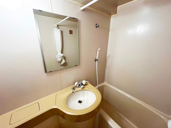 物件内観写真10　(洗面)