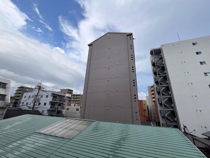 物件内観写真16　(室内からの展望)