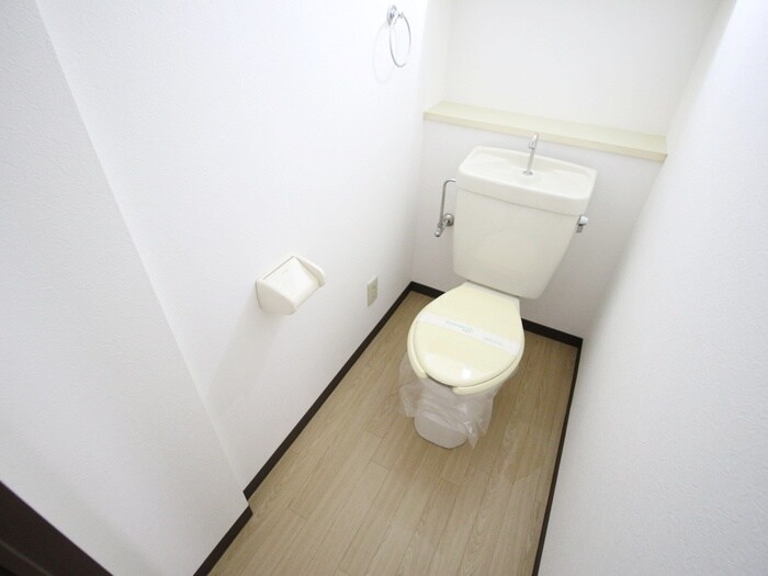 物件内観写真10　(トイレ)