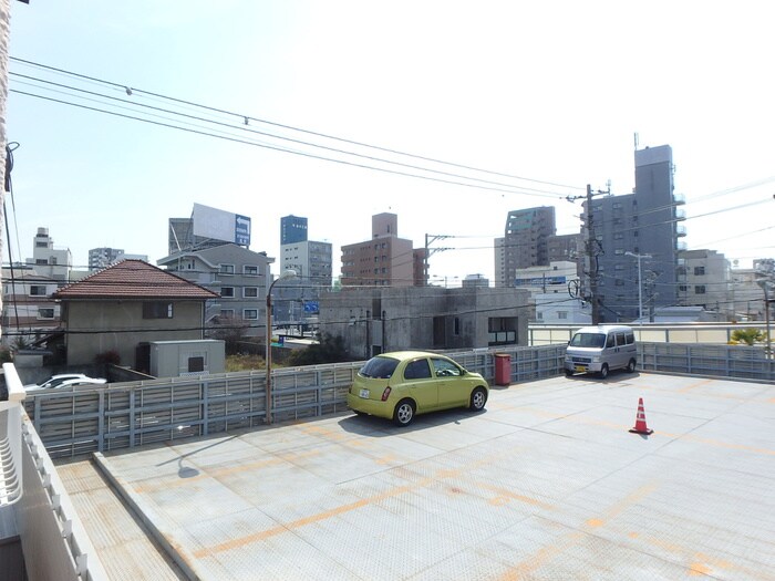 物件内観写真14　(室内からの展望)