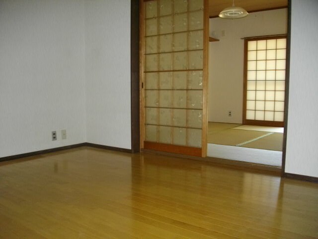 物件内観写真8　(内観写真)