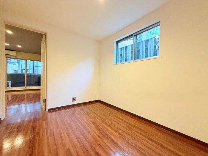 物件内観写真17　(居室)