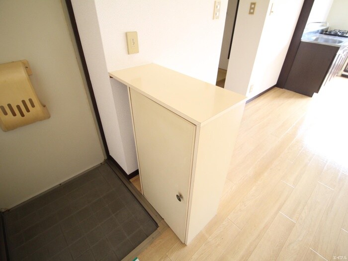 物件内観写真12　(靴箱)