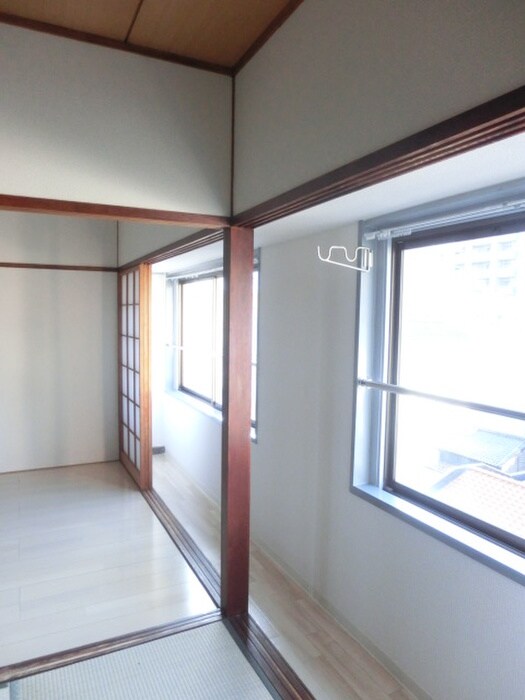 物件内観写真6　(居室)