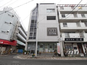 オダビル外観写真