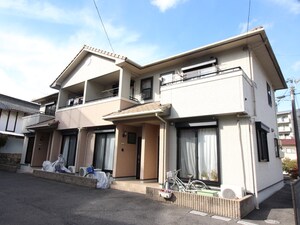 シャルマン外観写真