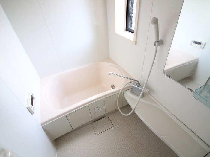 物件内観写真9　(バス／シャワールーム等)
