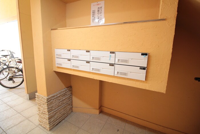 物件外観写真4　(建物設備)