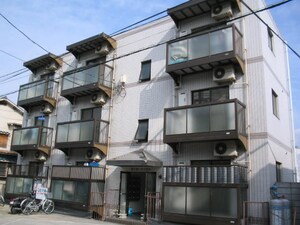 第７ガーデン外観写真