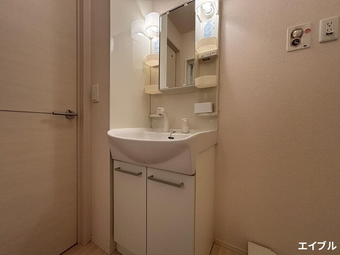 物件内観写真9　(洗面)