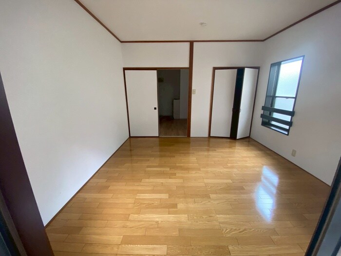 物件内観写真18　(居室)