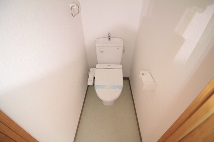 物件内観写真10　(トイレ)