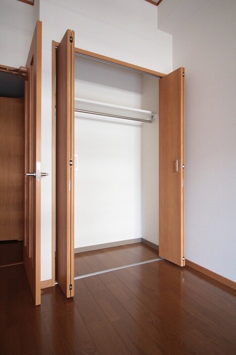 物件内観写真13　(収納)