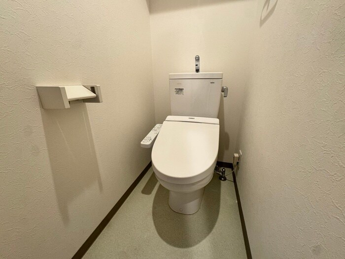 物件内観写真10　(トイレ)