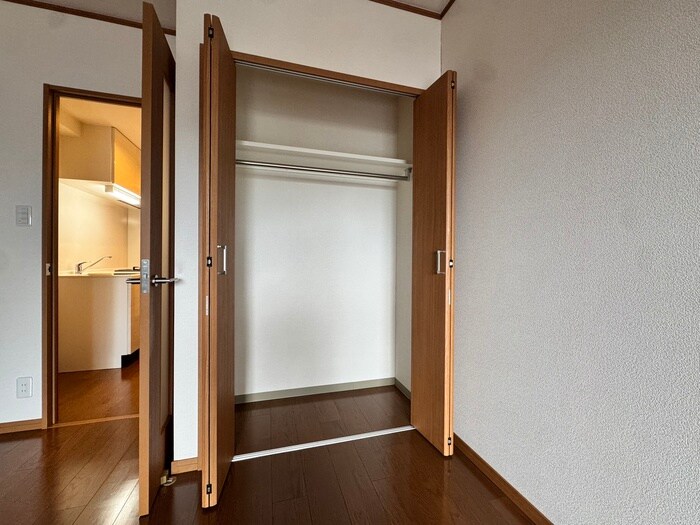 物件内観写真13　(収納)