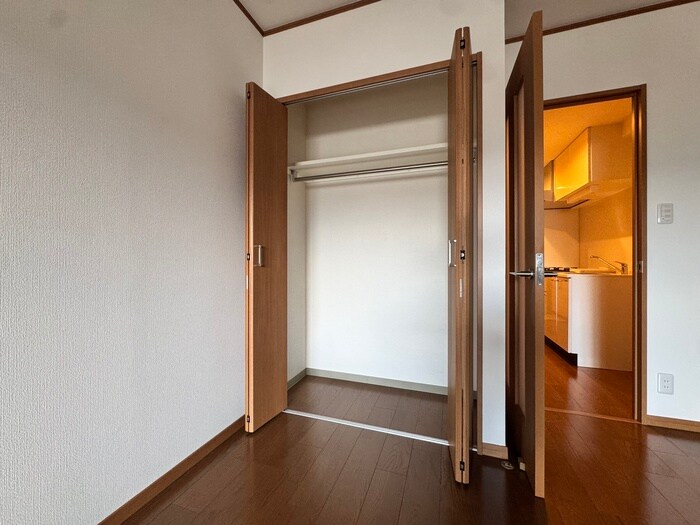 物件内観写真13　(収納)