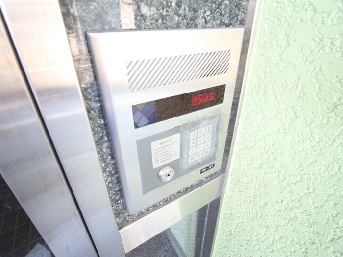 物件外観写真6　(建物設備)