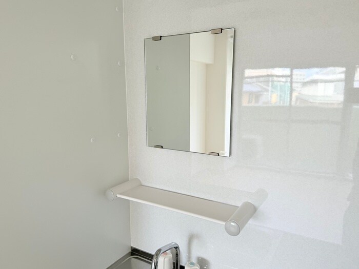 物件内観写真11　(洗面)