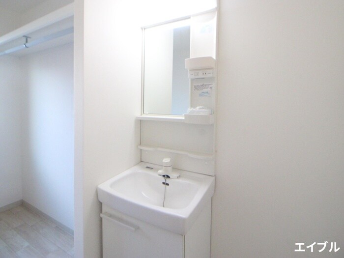 物件内観写真11　(洗面)