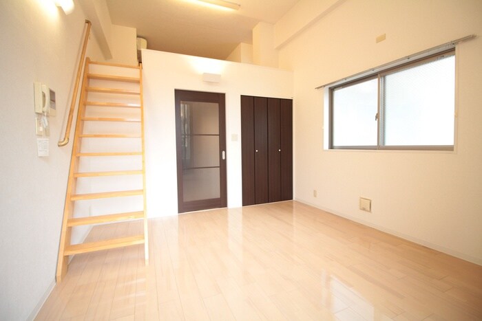 物件内観写真17　(居室)