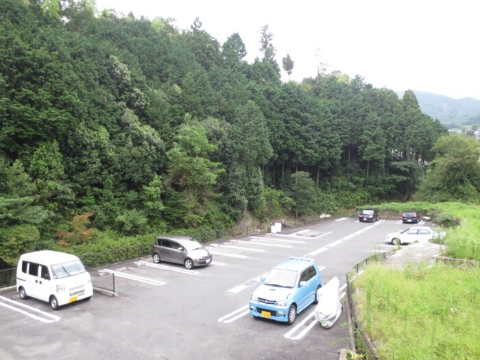 物件内観写真15　(室内からの展望)