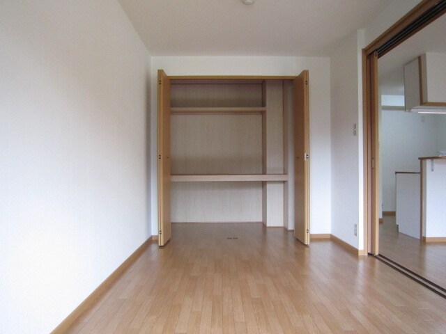 物件内観写真16　(居室)