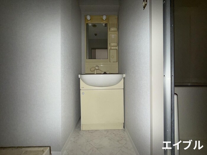 物件内観写真11　(洗面)