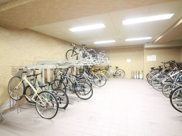 駐輪場