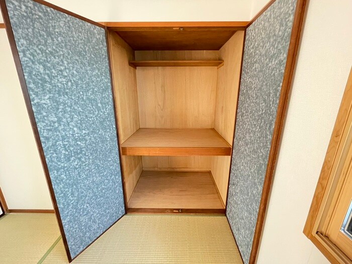 物件内観写真12　(収納)