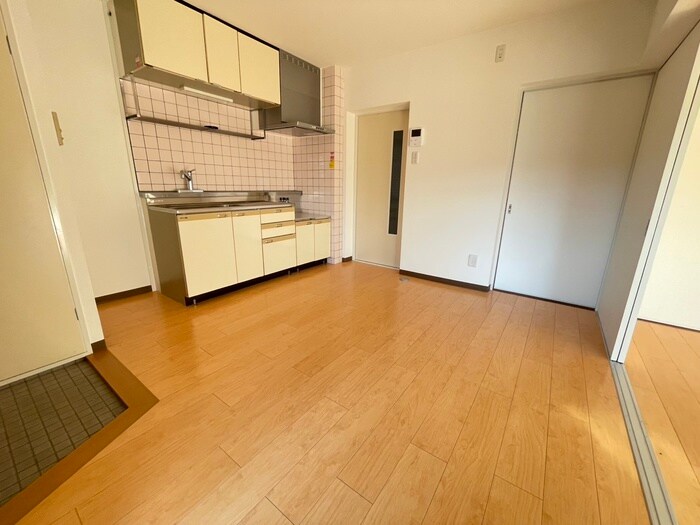 物件内観写真16　(居室)