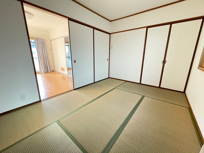 物件内観写真18　(居室)